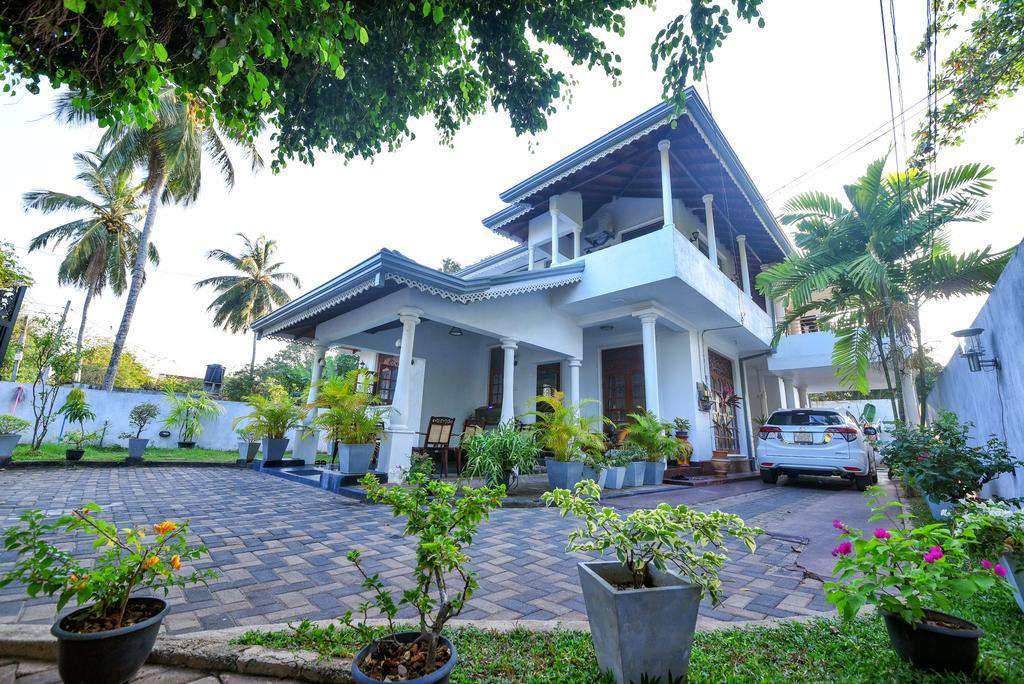 Asian Villa Negombo Extérieur photo