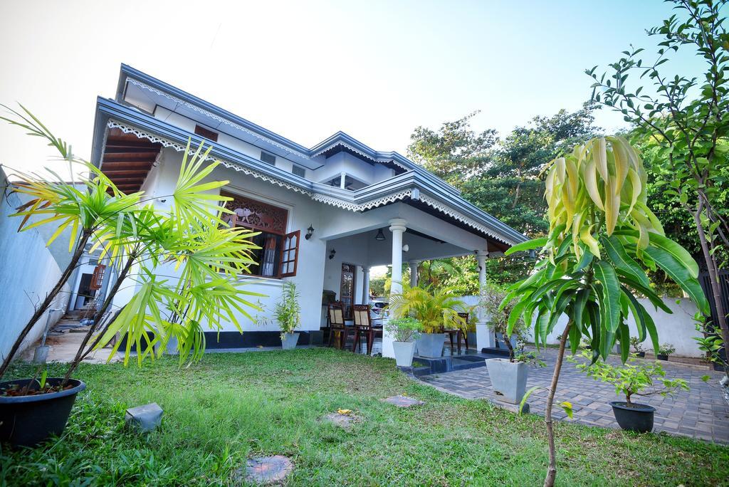 Asian Villa Negombo Extérieur photo